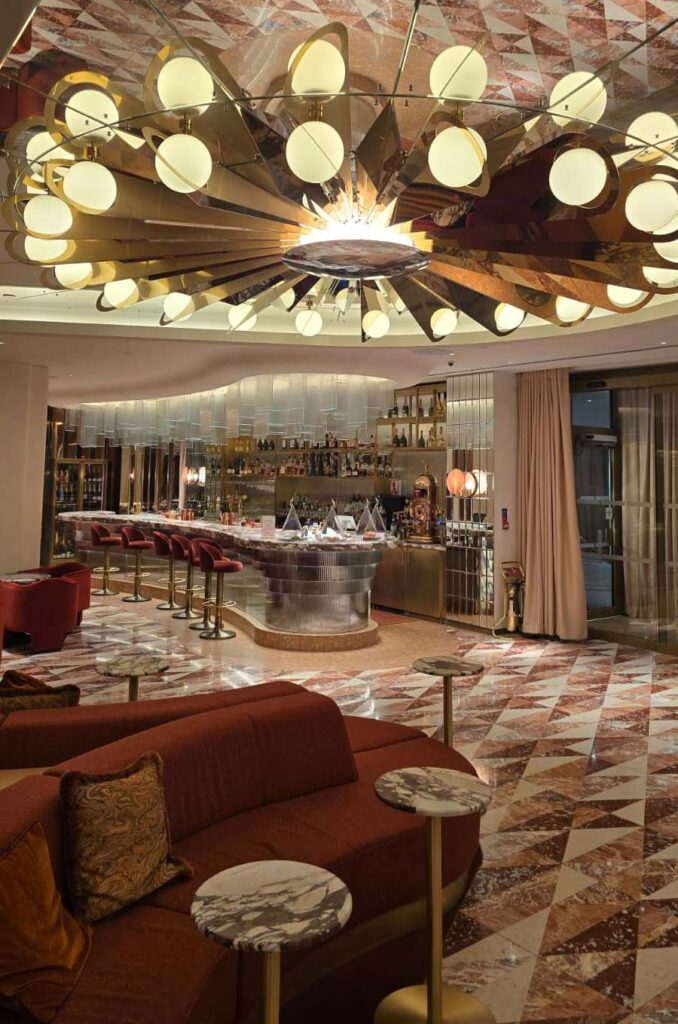 Revery Bar - Hilton Park Lane